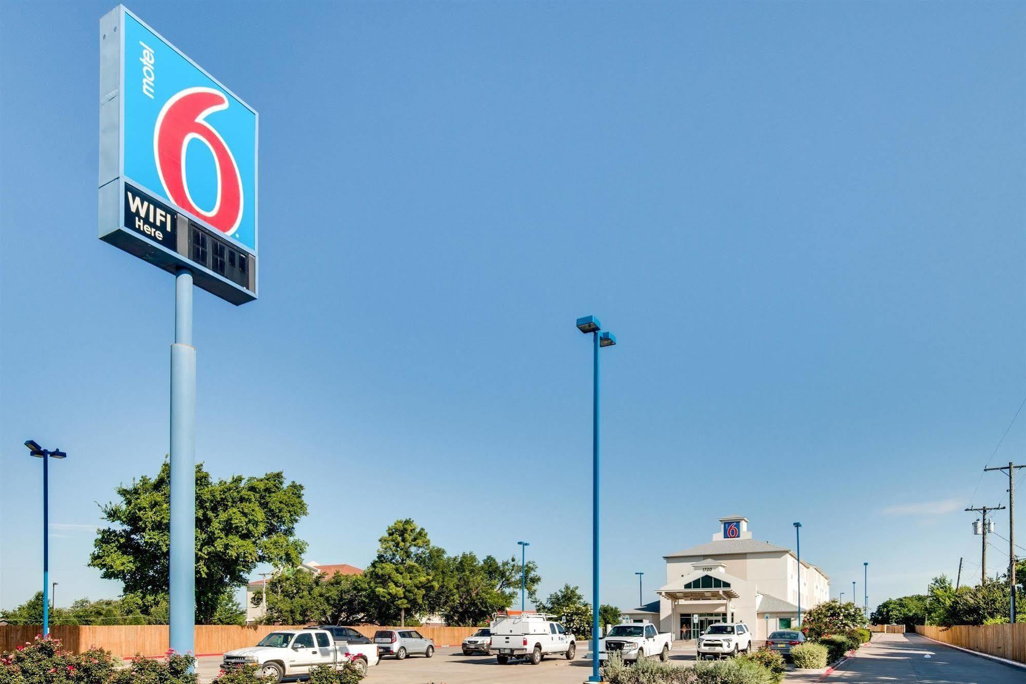 6-cleburne, Tx Cleburne